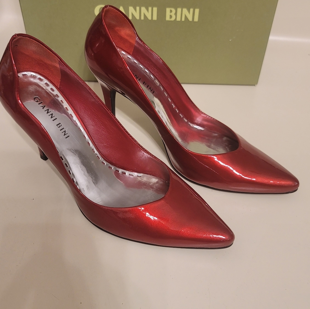 Gianni Bini 3.5" Ferrari Red heels